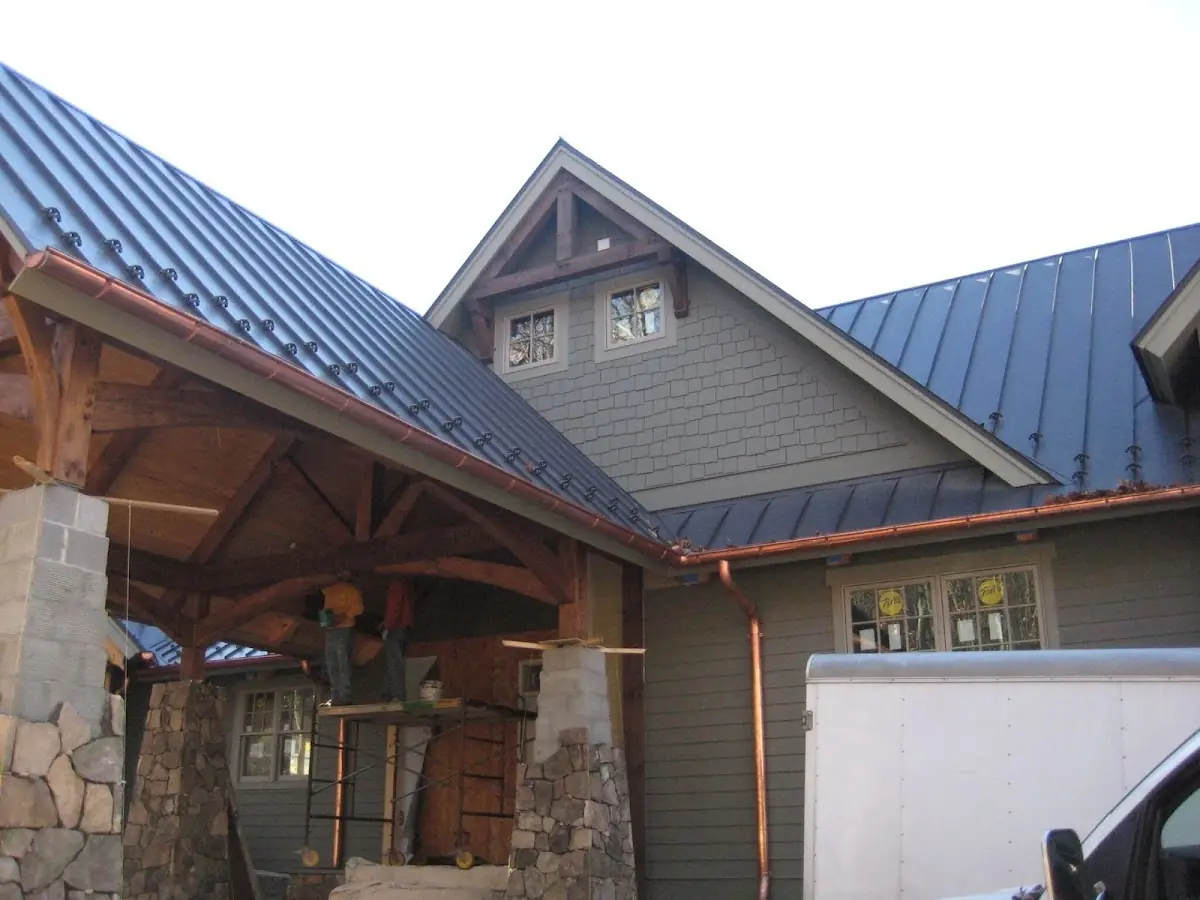 Craftsman Roofing team delivering quality roofing work in Anatolia Village